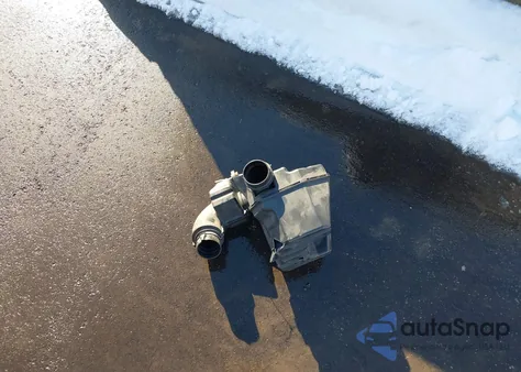 2005 Acura Tsx from USA, damaged, VIN JH4CL96805C017858